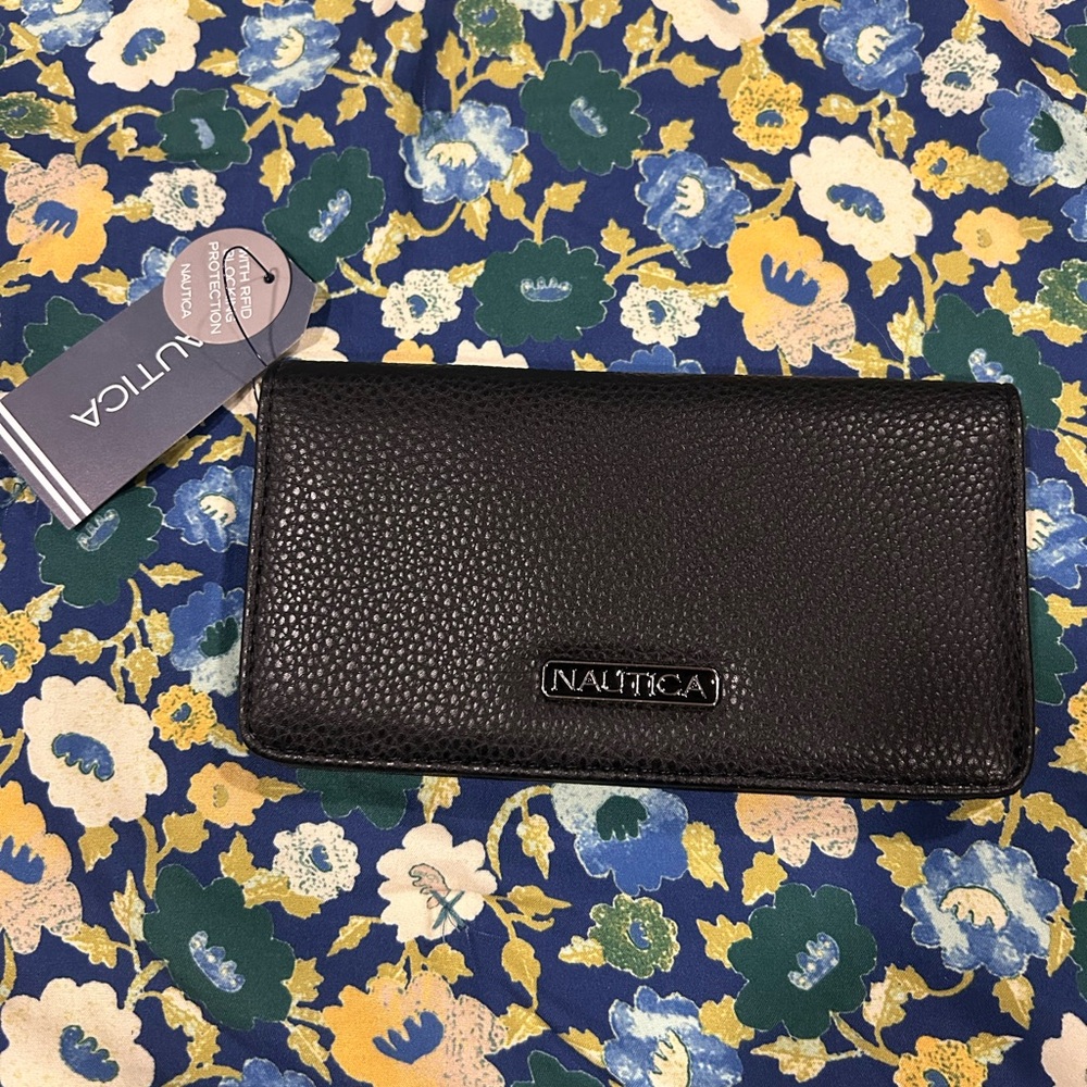 Nautica Black Textured Key & Card Holder